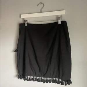 Black Mini Skirt Festival pom poms fringe trim Large 100% Cotton Going‎ out thumbnail 3