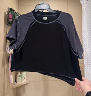 Urban Outfitters Top thumbnail 1