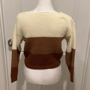 SHEIN V-Neck Sweater in Cream and Brown Tones thumbnail 2