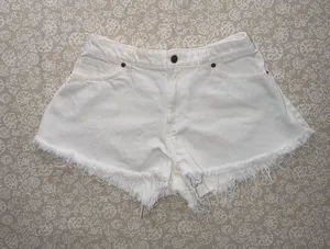 H&M Women's White Frayed Hem Denim Shorts thumbnail 1
