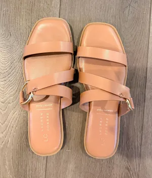 Lauren Conrad Sandals thumbnail 1