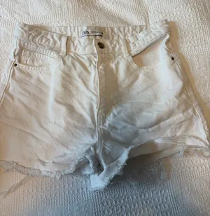 ZARA Shorts thumbnail 1