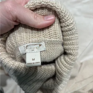 J crew wool blend relaxed turtleneck size m thumbnail 4