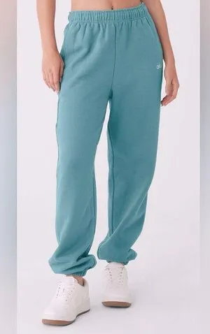 NWT Alo Accolade Sweatpants Joggers Size XL Limited Edition Color Teal Agate thumbnail 1