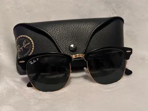 Ray-Ban Sunglasses thumbnail 1