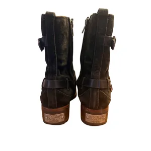 UGG Endell Harness Biker Shearling Boots Women’s Size 7.5 Black Suede Moto 5604 thumbnail 7