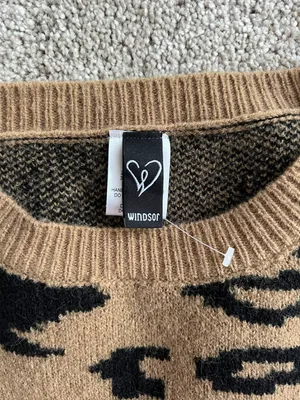 leopard print sweater thumbnail 2