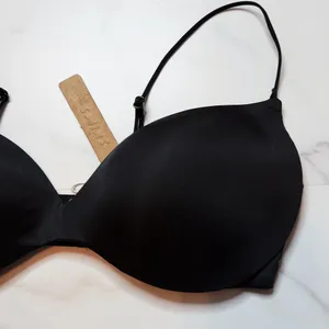 NWT Skims Wireless Form Micro Strap Plunge Bra  thumbnail 3