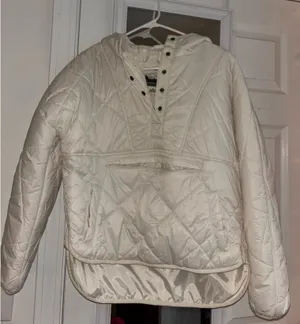 American Eagle Puffer Jacket thumbnail 1