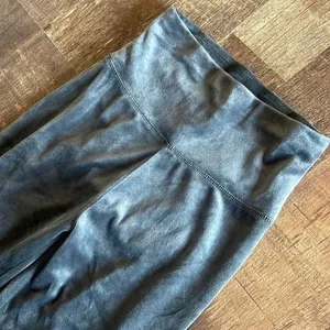 Aerie Offline high-rise gray fleece joggers thumbnail 3