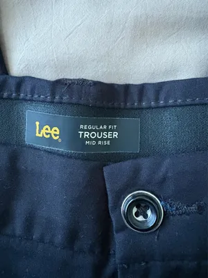 Black Lee Trousers Regular Fit Mid-Rise thumbnail 4