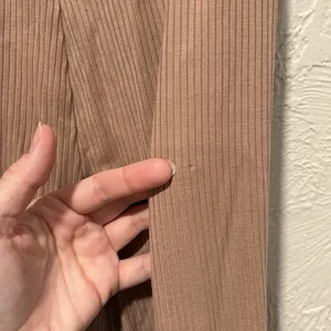 REFORMATION JEANS Whitney Knit Lounge High Rise Pants in Pink Taupe Size Small thumbnail 6