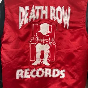 Headgear Classics Death Row Records Jacket Womens S Red Satin Varsity Hip Hop 90 thumbnail 4