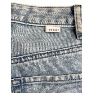 Pacsun 90’s Boyfriend Jeans Light Blue Embroidered Butterfly Patch Fairy Size 24 thumbnail 6