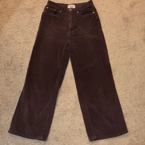 BDG High Wide Brown Corduroy Jeans thumbnail 1