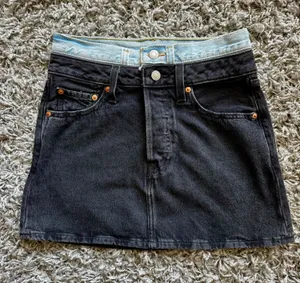 Levi’s Icon Mini Skirt with Double Waistband thumbnail 1