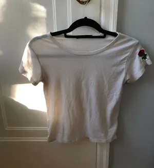 Rose Shoulder White T-Shirt thumbnail 1