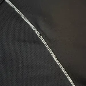 ALO Yoga Black and Light Gray Seam-Trim Active Top thumbnail 3
