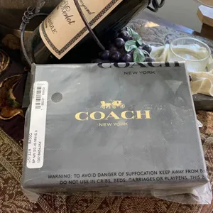Authentic COACH 1941 leather/signature jacquard zip top card case/Keychain/ID thumbnail 2