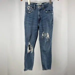 Abercrombie & Fitch‎ The Mom High Rise Distressed Jeans in Blue Size 24 or 00 thumbnail 3