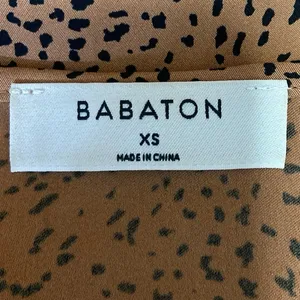 Aritzia Babaton Animal Print Silk Satin V Neck Sleeveless Camisole Tank Top XS thumbnail 3
