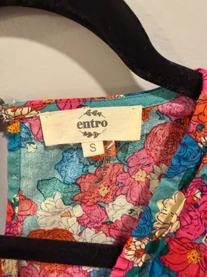 Entro Floral Detail Long Sleeve V-Neck Ruffle Detail Blouse Blue Multi thumbnail 7