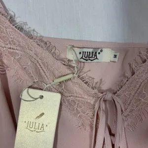 Julia Silky‎ Lace Trim Camisole Top Womens L Pink Coquette Y2K Fairy NWT Gift thumbnail 3