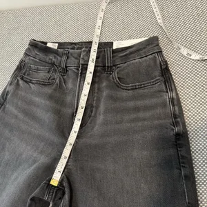 American Eagle Jeans CURVYMOM JEAN Size 2/26W thumbnail 6