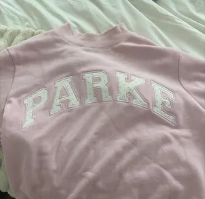 Polka dot parke thumbnail 1