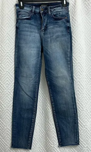 Judy Blue Relaxed Fit Frayed Hem Skinny Jeans Size 1 /‎ 25 thumbnail 1