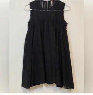 Free People Tu Es La sleeveless black lace babydoll mini dress Sz M thumbnail 4