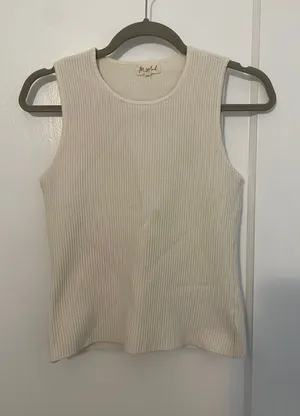 White Sweater Tank Size M thumbnail 1