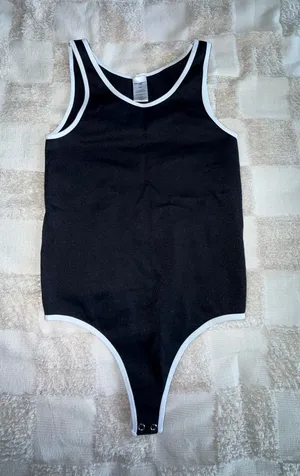 NWOT Karl Lagerfeld Ribbed Tank Bodysuit size M‎ thumbnail 1