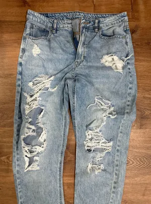 American Eagle Outfitters Moms Jeans thumbnail 1