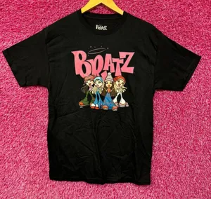 Bratz Cloe Sasha Jade Yasmin The Clique Cartoon Series Tee M thumbnail 1