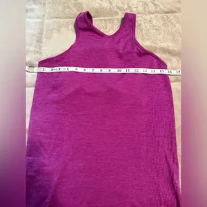 Lululemon Seamlessly Covered Tank Women’s Size 10 Purple Active Running Workout thumbnail 3