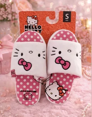 Hello Kitty Slippers Size Small 4-5 SANRIO WOMENS NEW thumbnail 1