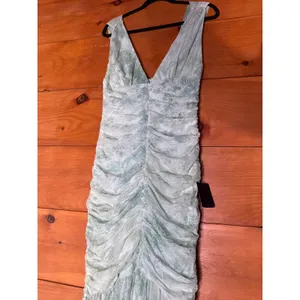 NWT Lulus Jamie Mint Green Floral Mesh Sheer Hem Maxi Dress Gala Banquet Sz L thumbnail 4