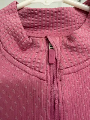 Lululemon Quarter-Zip thumbnail 3