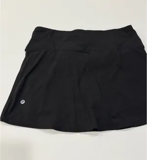 Lululemon Black Skirt Shorts Built-In Skort thumbnail 3
