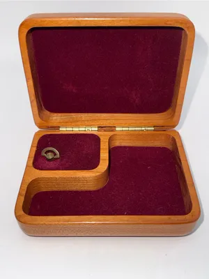 Wooden Jewelry Box Set - Brown Decorative Carousel and Love Motif thumbnail 3