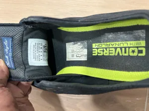 Converse Chuck Taylor Sneakers thumbnail 4