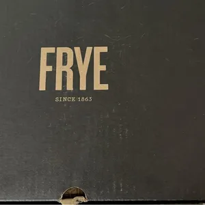 Women FRYE Black Leather Boots thumbnail 2