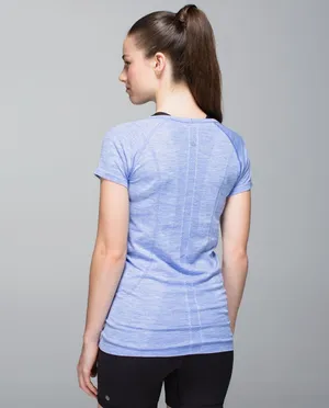 Lululemon Run: Swiftly Tech V Neck in Heathered Lullaby thumbnail 4