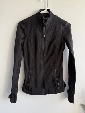 Lululemon Define Jacket Black Luon Full Zip Size 4 Activewear Thumbholes thumbnail 1