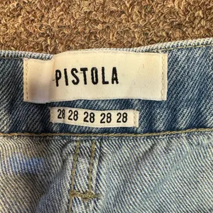 Pistola Distressed Light Wash Straight Leg Jeans Size 28 Ripped Denim Trendy thumbnail 3