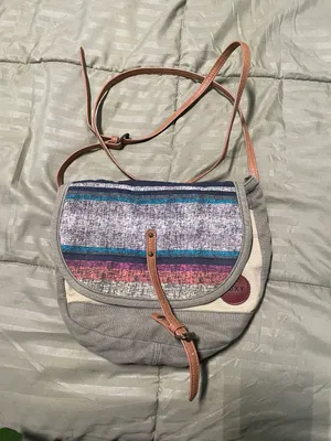 Roxy crossbody bag thumbnail 1
