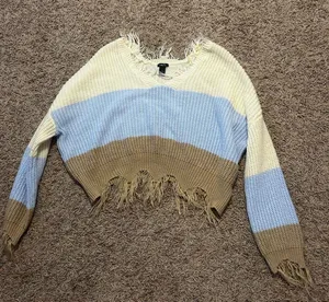 Rue 21 sweater thumbnail 2