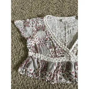 American Eagle Outfitters Women's floral boho patchwork cropped top size large‎ thumbnail 3