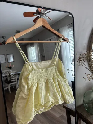 Yellow bubble tank top Size M thumbnail 6